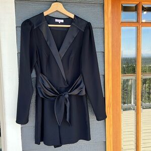 Parker Long-Sleeve Romper Size 4